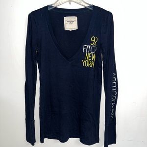 Abercrombie & Fitch long sleeve v neck